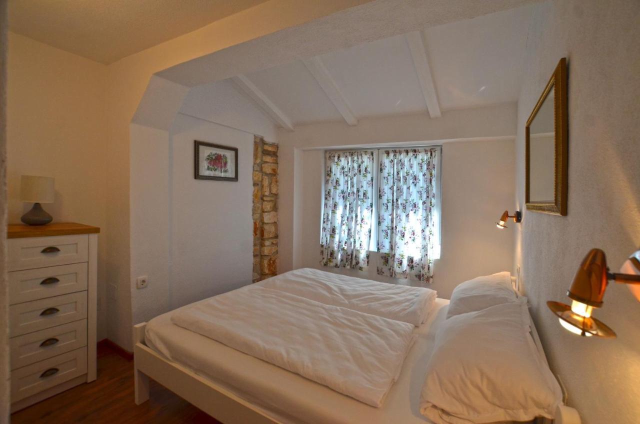 Bavica Apartments Ровінь Екстер'єр фото