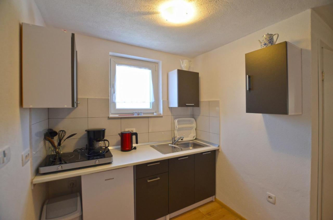 Bavica Apartments Ровінь Екстер'єр фото